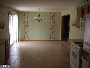 525 Devon St, Forked River, NJ 08731 photo 4