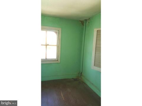 260 E Broadway, Salem, NJ 08079 photo 9