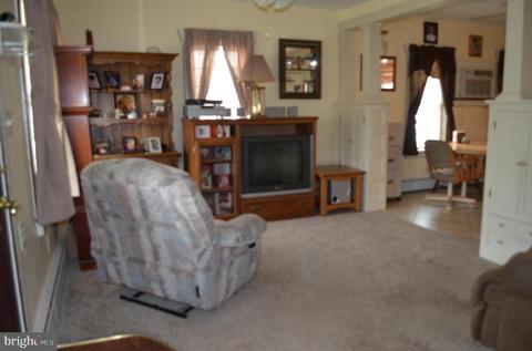 102 Chestnut St, Salem, NJ 08079 photo 5