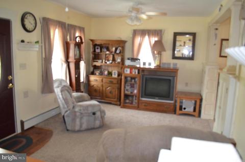 102 Chestnut St, Salem, NJ 08079 photo 4