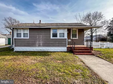 259 B St, Carneys Point, NJ 08069