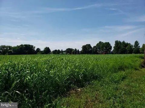 29 Old Toll Bridge Road, Pennsville, NJ 08070