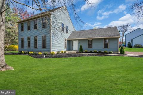 1125 Rainbow Cir, Elmer, NJ 08318