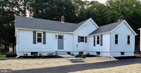 30-32 Humphreys Ave, Pennsville, NJ 08070