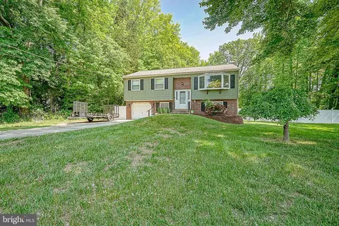 134 Churchtown Rd, Pennsville, NJ 08070