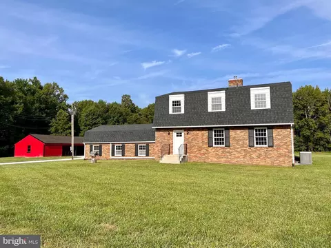 775 Burlington Rd, Elmer, NJ 08318