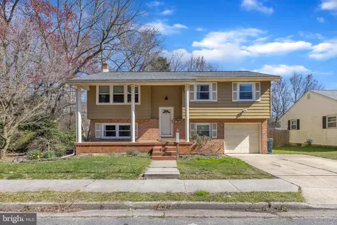 18 William Penn Ave, Pennsville, NJ 08070