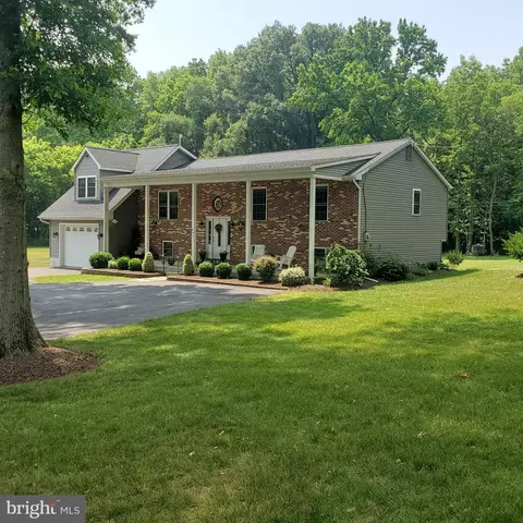 295 Fenwick Rd, Pilesgrove, NJ 08098
