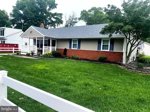 108 Lincoln Dr, Pennsville, NJ 08070