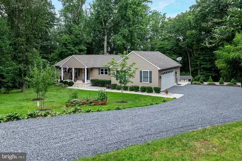 40 Birch Ln, Pilesgrove, NJ 08098