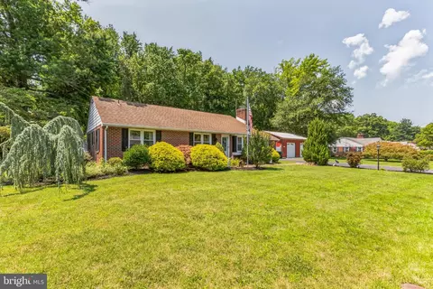 269 E Pittsfield St, Pennsville, NJ 08070