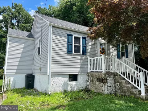 24 New Jersey Ave, Pennsville, NJ 08070