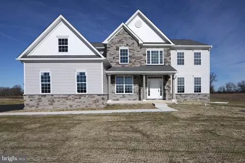 30 Katie Dr, Pedricktown, NJ 08067