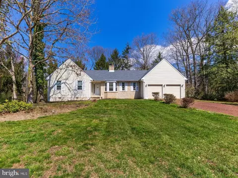 1098 Swans Way, Pittsgrove, NJ 08318
