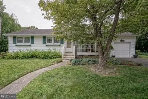 79 Kansas Rd, Pennsville, NJ 08070