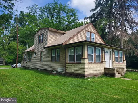 595 Salem Fort Elfsborg Rd, Salem, NJ 08079