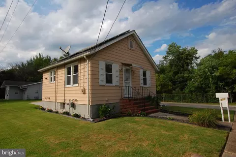 122 Guest St, Penns Grove, NJ 08069
