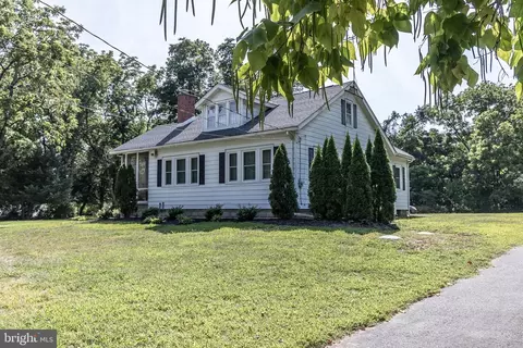 441 Fork Bridge Rd, Elmer, NJ 08318