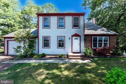 1067 Rainbow Cir, Elmer, NJ 08318