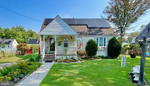419 Manor Ave, Carneys Point, NJ 08069