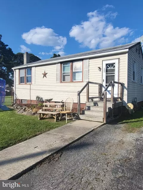 122 Rutgers Rd, Pennsville, NJ 08070