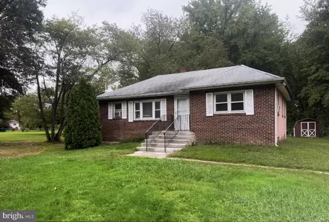 327 Highland Ave, Penns Grove, NJ 08069
