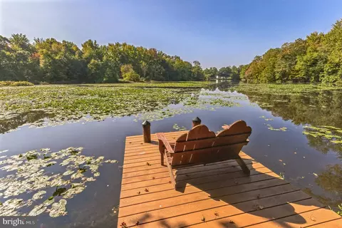 33 Commissioners Pike, Woodstown, NJ 08098