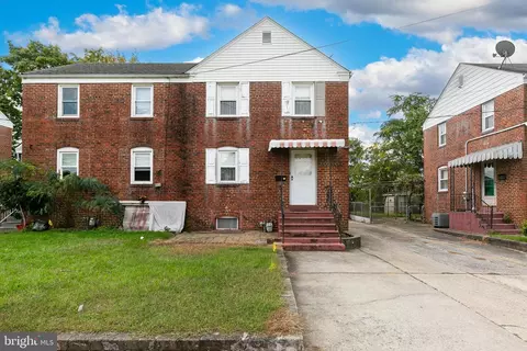 50 E Pitman St, Penns Grove, NJ 08069