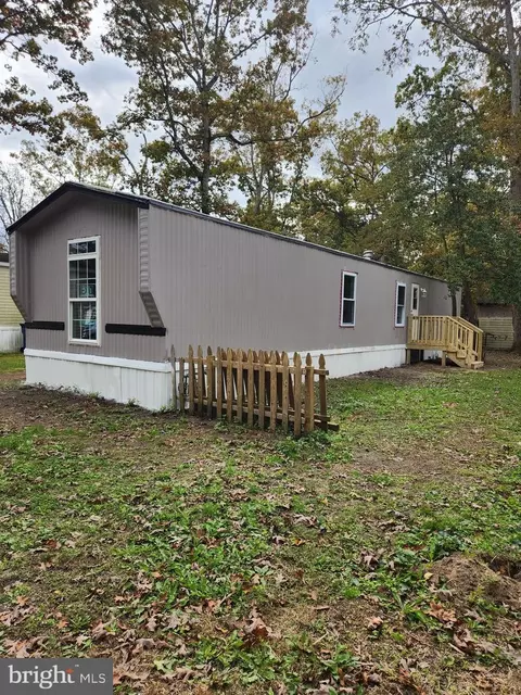 3 Applewood Ln, Pittsgrove, NJ 08318