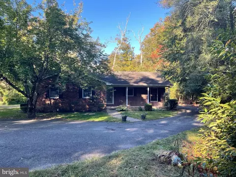 1463 Centerton Rd, Elmer, NJ 08318