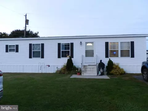 2 New Bridge Rd #C4, Quinton, NJ 08072
