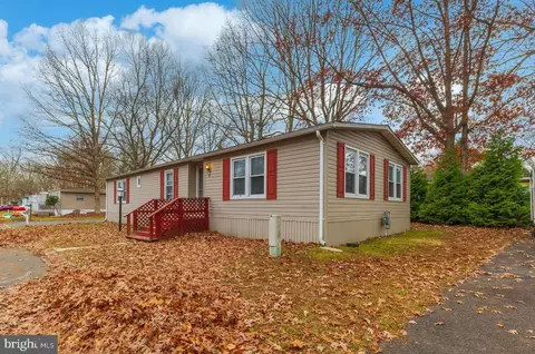 11 Hazelwood Dr, Pittsgrove, NJ 08318