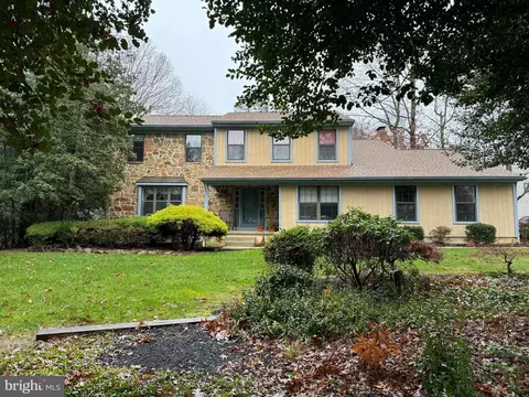 1097 Swans Way, Elmer, NJ 08318