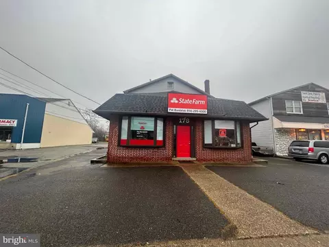 178 N Broadway, Pennsville, NJ 08070
