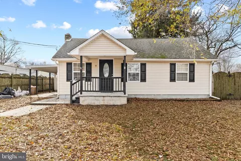 9 Nottingham Rd, Pennsville, NJ 08070