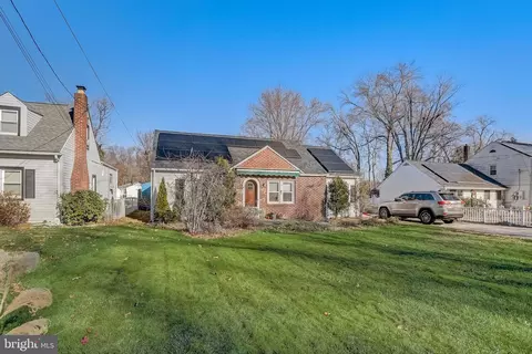 43 Maplewood Ave, Penns Grove, NJ 08069
