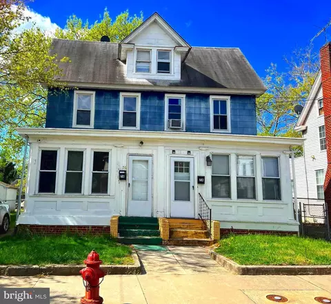 76 W Harmony St, Penns Grove, NJ 08069