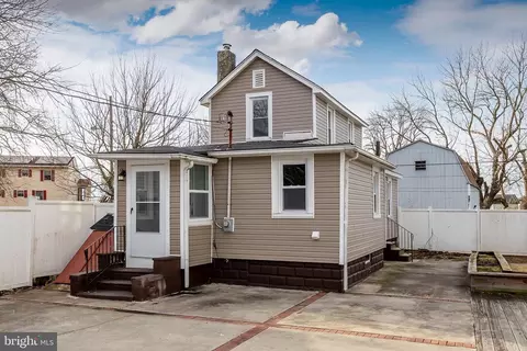42 Mill St, Penns Grove, NJ 08069