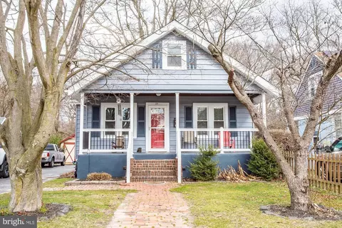 371 Ives Ave, Carneys Point, NJ 08069