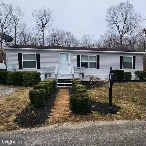 11 Dogwood Ln, Pittsgrove, NJ 08318