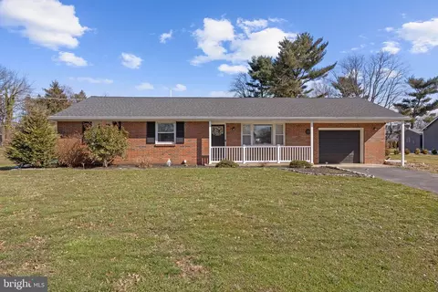 31 Auburn St, Woodstown, NJ 08098