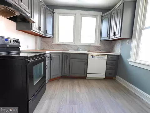Kitchen - 314 Morrison Ave, Salem, NJ 08079 photo 2 of 2