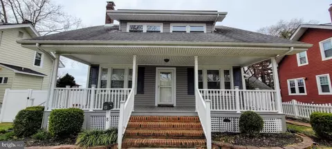 8 Summerill Ave, Penns Grove, NJ 08069