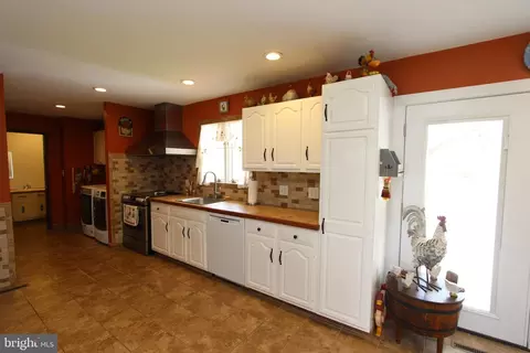 Kitchen - 9 Dorrell Ln, Alloway, NJ 08001 photo 1 of 3