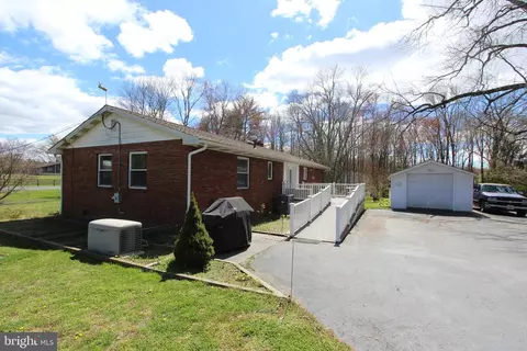 Exterior - 9 Dorrell Ln, Alloway, NJ 08001 photo 5 of 5