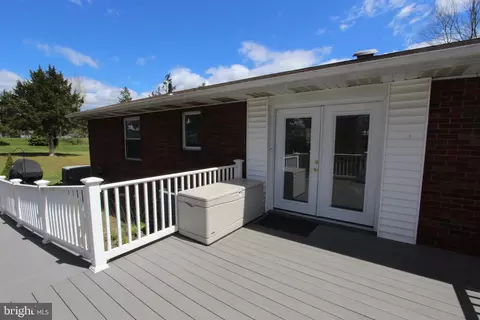 Exterior - 9 Dorrell Ln, Alloway, NJ 08001 photo 3 of 5