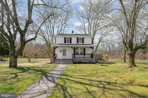 714 Courses Landing Rd, Carneys Point, NJ 08069
