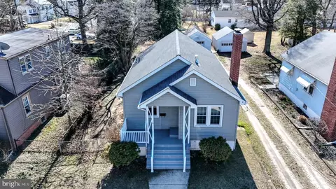 19 Beach Ave, Pennsville, NJ 08070