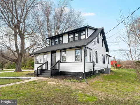 120 Willow Grove Rd, Elmer, NJ 08318