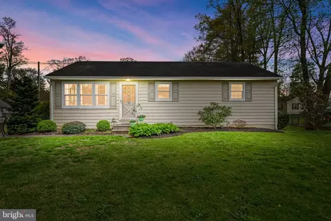 75 Sanford Rd, Pennsville, NJ 08070